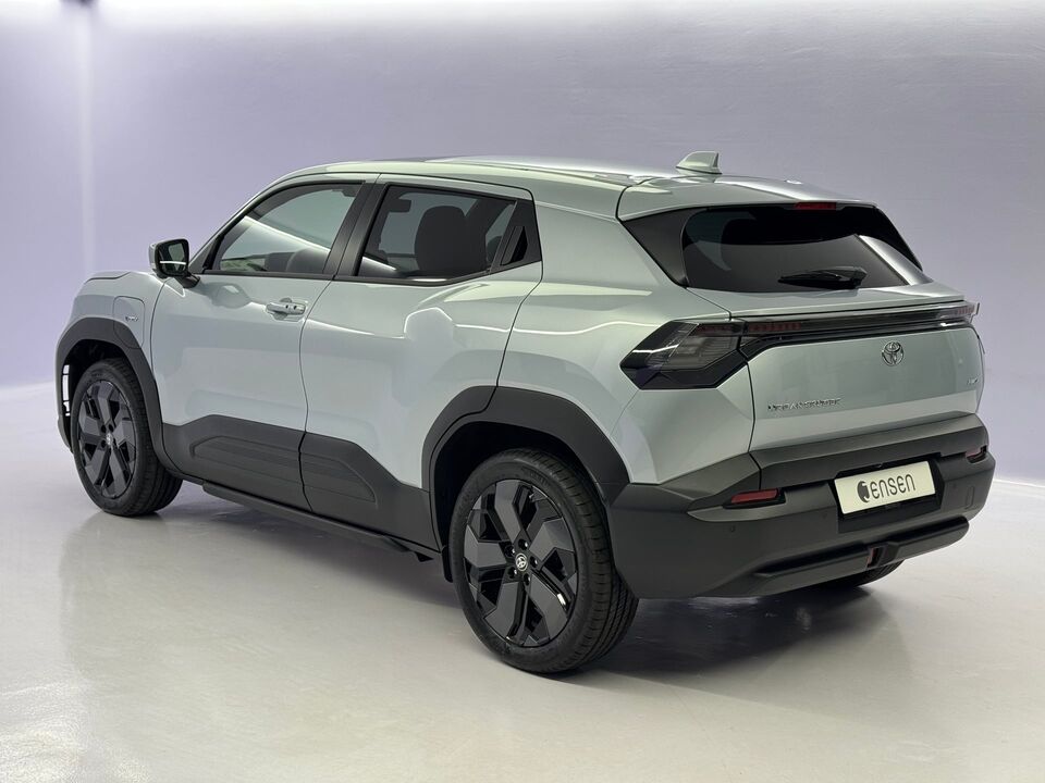 Urban Cruiser Premium AWD