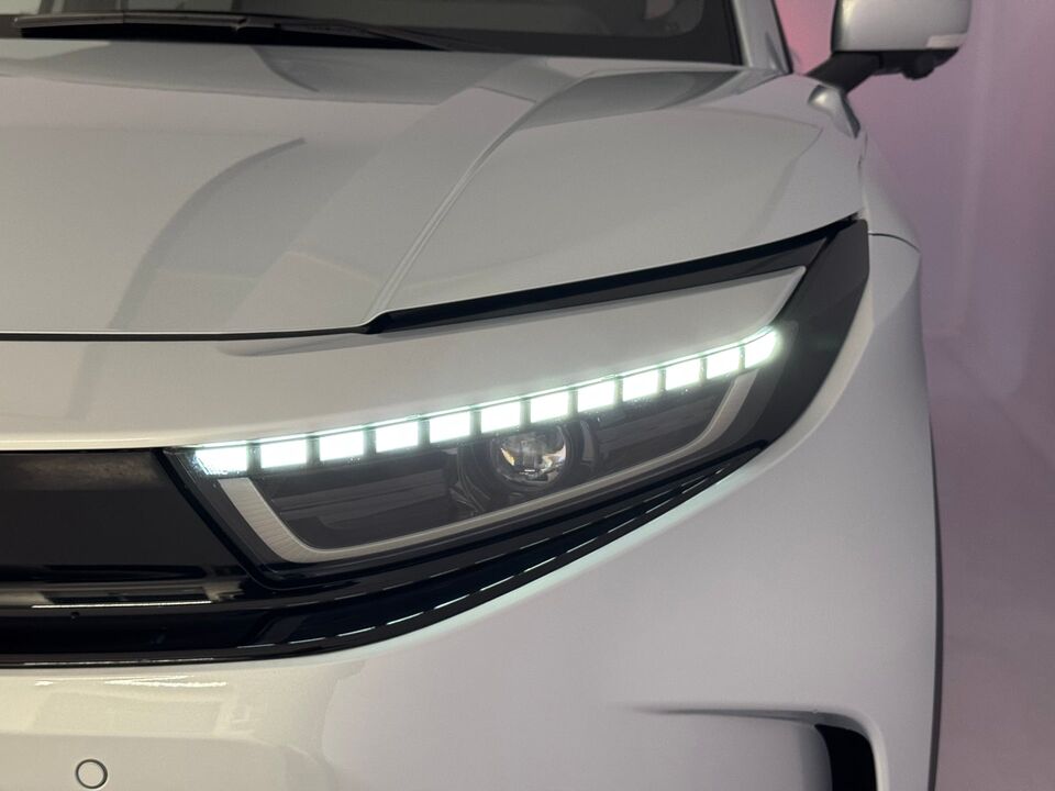 Urban Cruiser Premium AWD