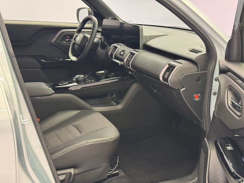 Urban Cruiser Premium AWD