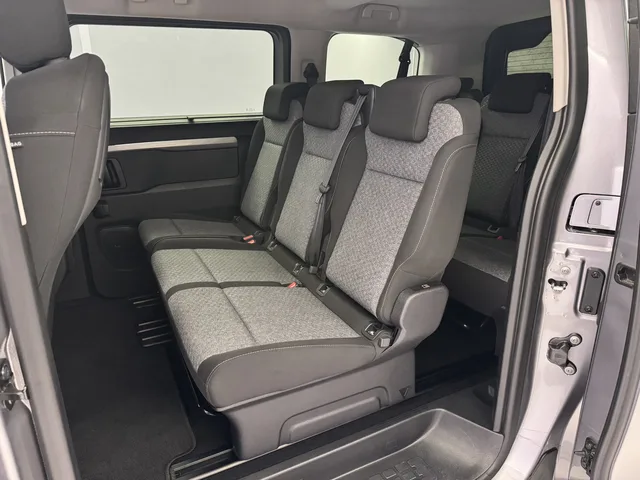 TOYOTA PROACE Verso L1 2.0 D Trend