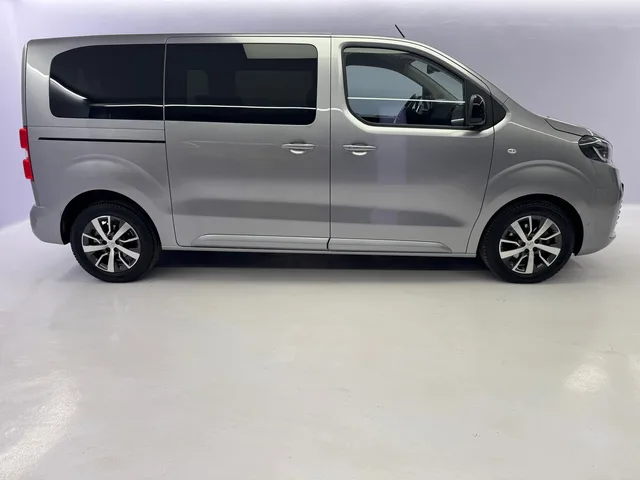 TOYOTA PROACE Verso L1 2.0 D Trend