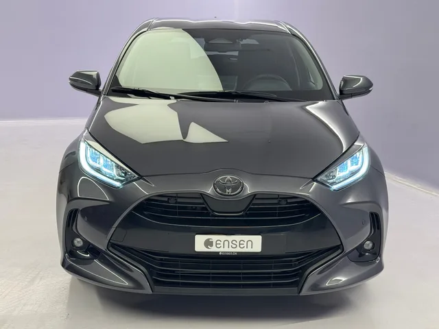 TOYOTA Yaris 1.5 VVT-i HSD Trend