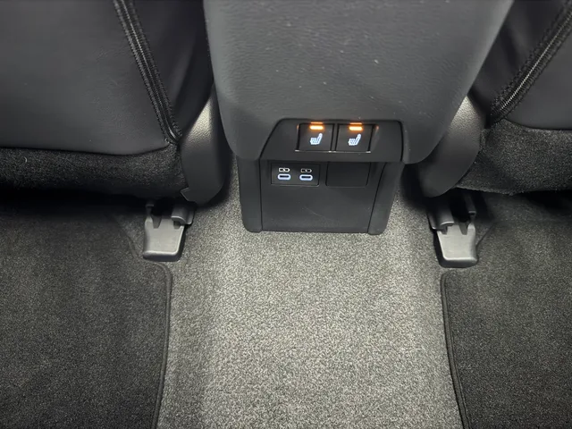 TOYOTA Prius 2.0 Plug-in-Hybrid Premium