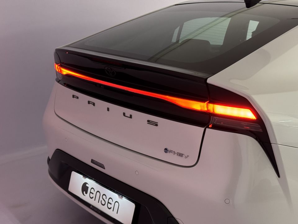 Prius 2.0 Plug-in-Hybrid Premium