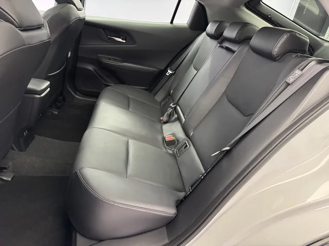 TOYOTA Prius 2.0 Plug-in-Hybrid Premium
