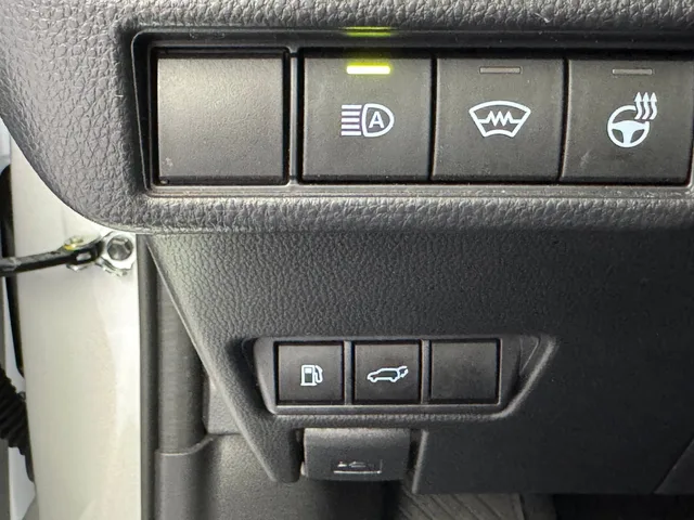 TOYOTA Prius 2.0 Plug-in-Hybrid Premium