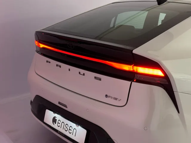 TOYOTA Prius 2.0 Plug-in-Hybrid Premium