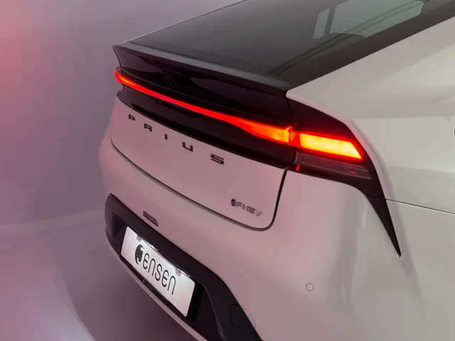TOYOTA Prius 2.0 Plug-in-Hybrid Premium