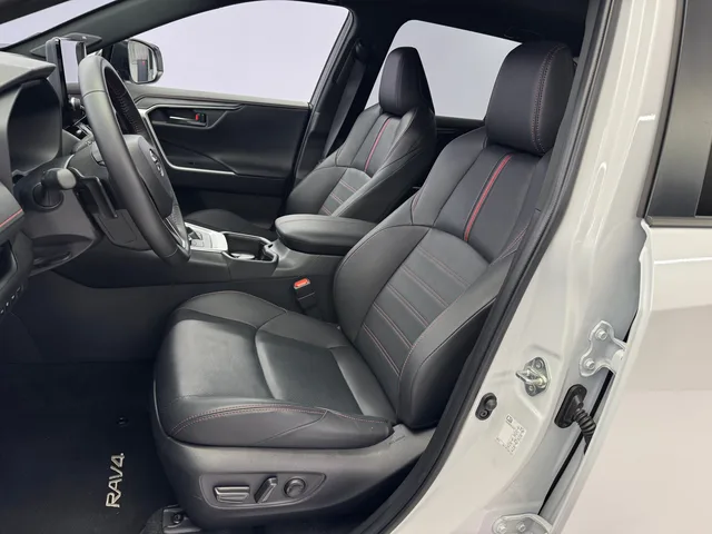 TOYOTA RAV4 2.5 Plug-in-Hybrid Platinum AWD-i