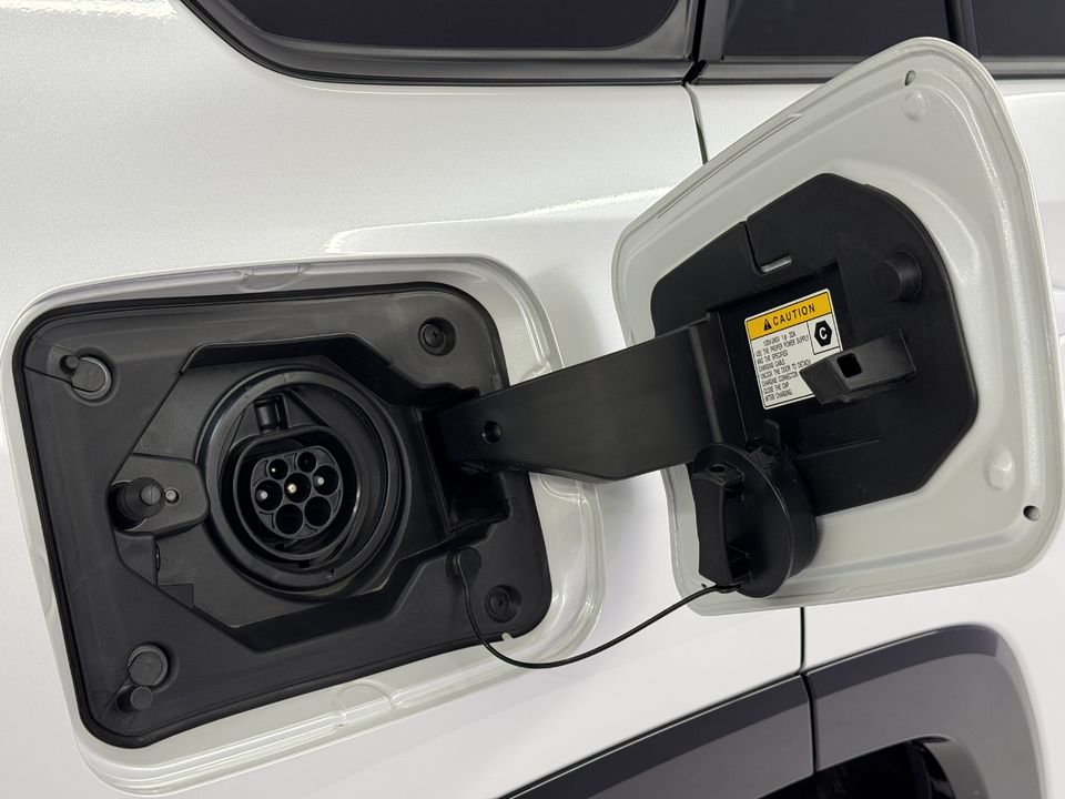 RAV4 2.5 Plug-in-Hybrid Platinum AWD-i