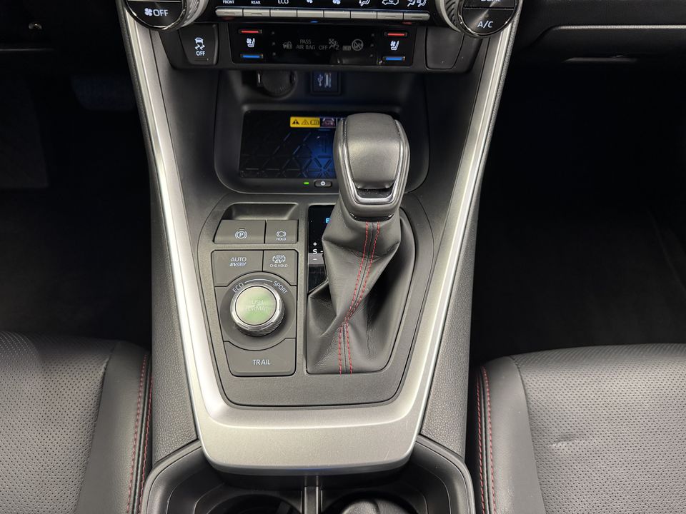 RAV4 2.5 Plug-in-Hybrid Platinum AWD-i
