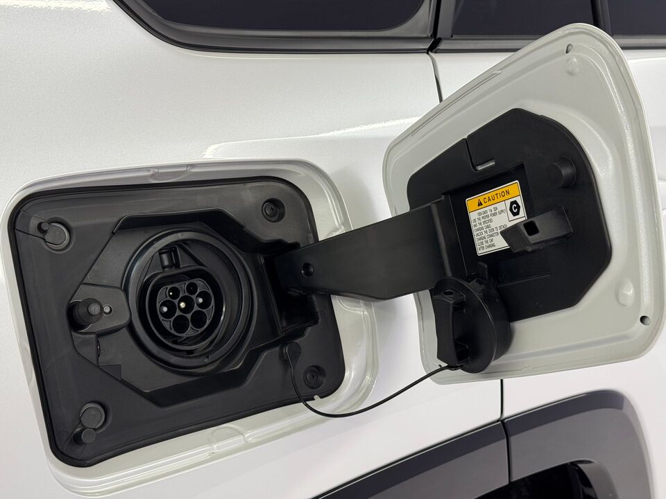 RAV4 2.5 Plug-in-Hybrid Platinum AWD-i