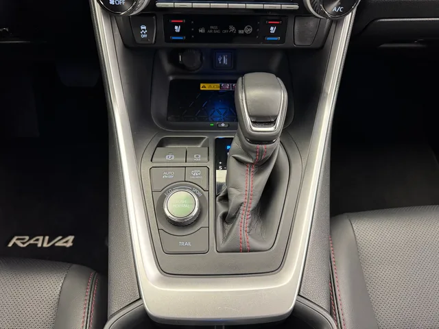 TOYOTA RAV4 2.5 Plug-in-Hybrid Platinum AWD-i