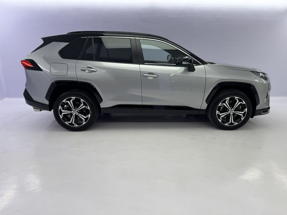 RAV4 2.5 Plug-in-Hybrid Platinum AWD-i