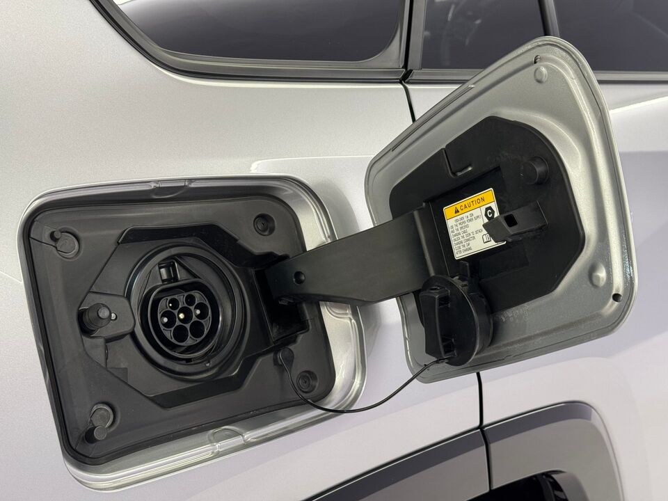 RAV4 2.5 Plug-in-Hybrid Platinum AWD-i