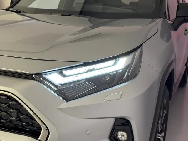 TOYOTA RAV4 2.5 Plug-in-Hybrid Platinum AWD-i