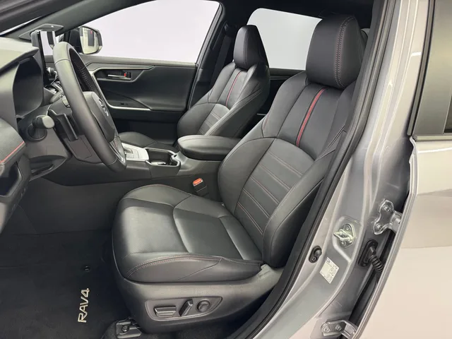TOYOTA RAV4 2.5 Plug-in-Hybrid Platinum AWD-i