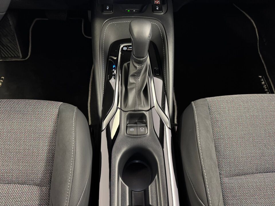 Corolla Touring Sports 1.8 HSD Trend
