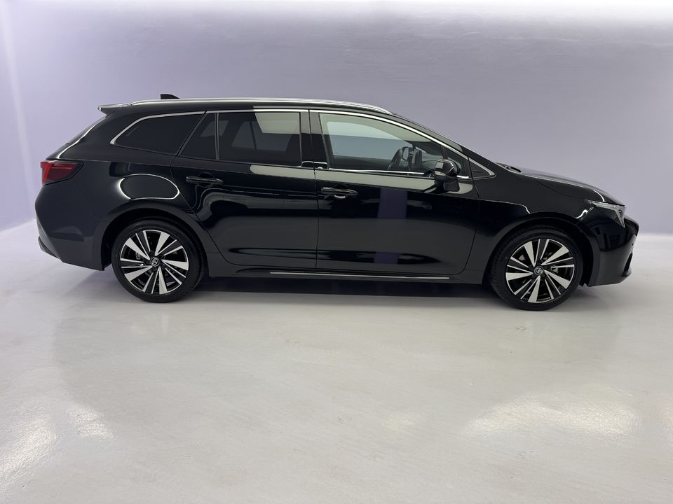 Corolla Touring Sports 1.8 HSD Trend