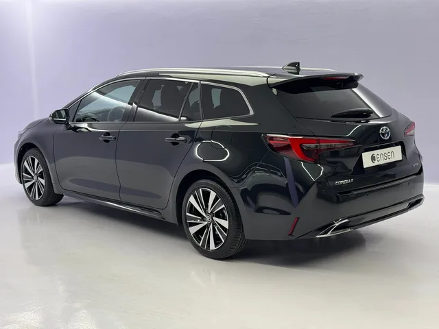 TOYOTA Corolla Touring Sports 1.8 HSD Trend