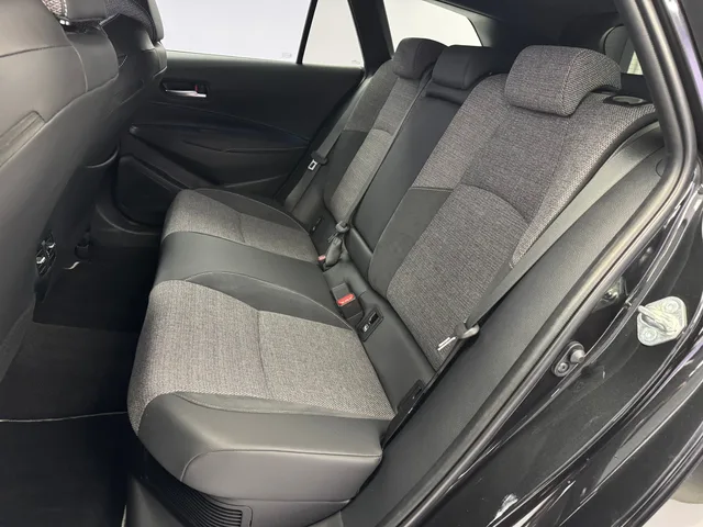 TOYOTA Corolla Touring Sports 1.8 HSD Trend