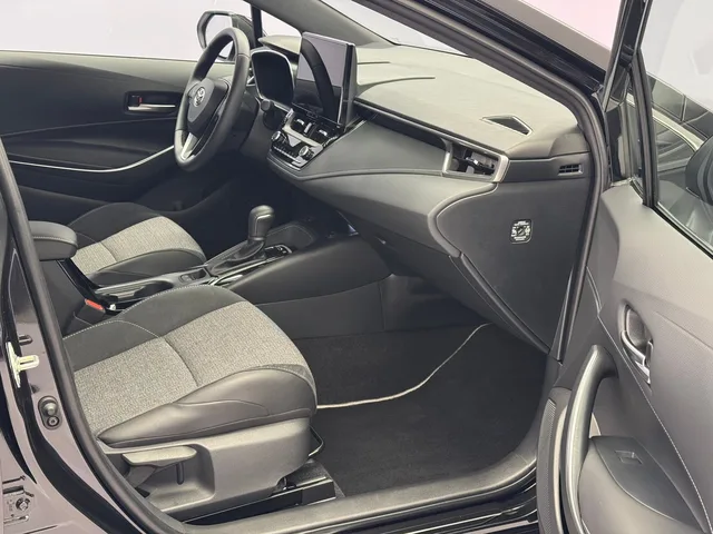 TOYOTA Corolla Touring Sports 1.8 HSD Trend
