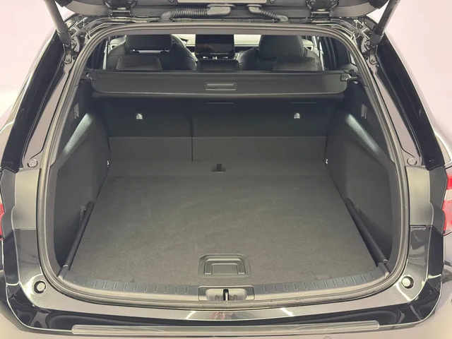 TOYOTA Corolla Touring Sports 1.8 HSD Trend