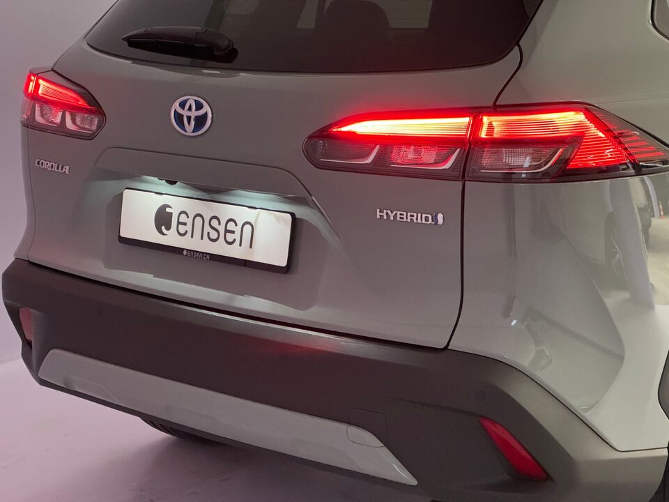Corolla Cross 2.0 HSD Trend AWD-i