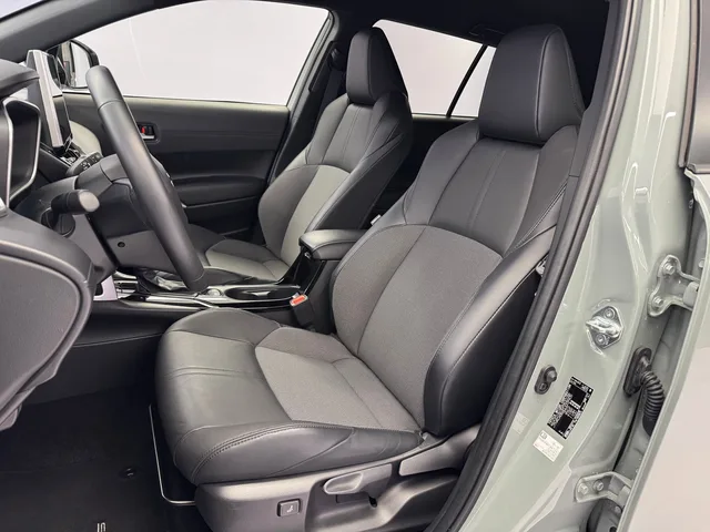 TOYOTA Corolla Cross 2.0 HSD Trend AWD-i