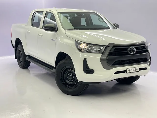 TOYOTA Hilux Double Cab.-Pick-up 2.8 D-4D 204 Comfort 4x4