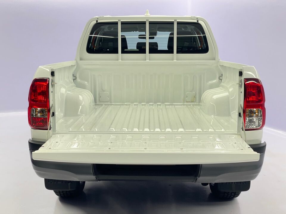 Hilux Double Cab.-Pick-up 2.8 D-4D 204 Comfort 4x4