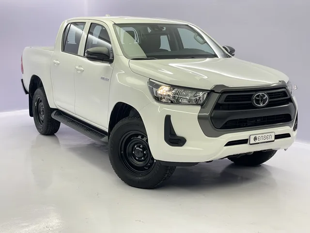TOYOTA Hilux Double Cab.-Pick-up 2.8 D-4D 204 Comfort 4x4