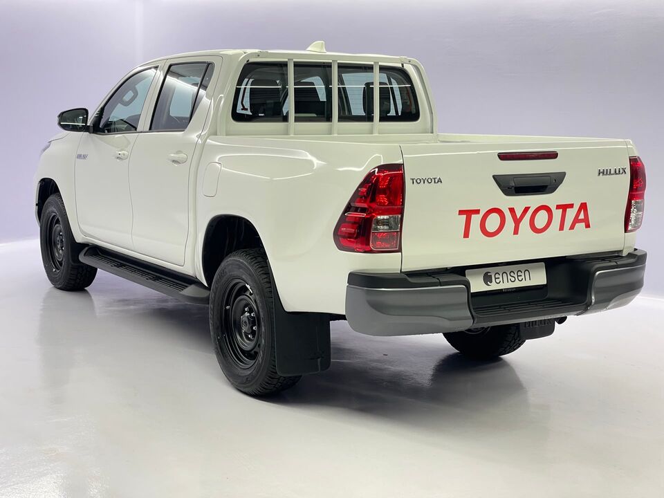 Hilux Double Cab.-Pick-up 2.8 D-4D 204 Comfort 4x4