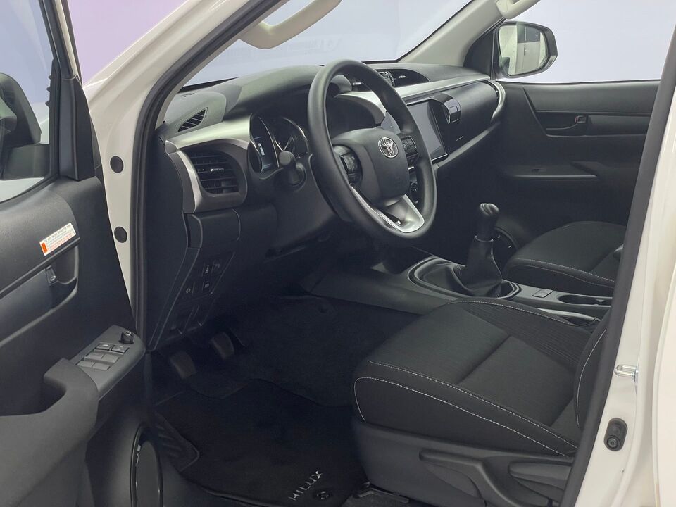 Hilux Double Cab.-Pick-up 2.8 D-4D 204 Comfort 4x4