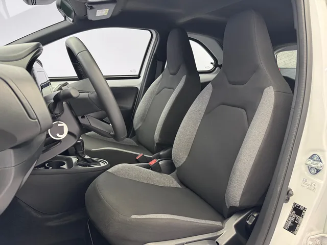 TOYOTA Aygo X 1.0 VVT-i Comfort