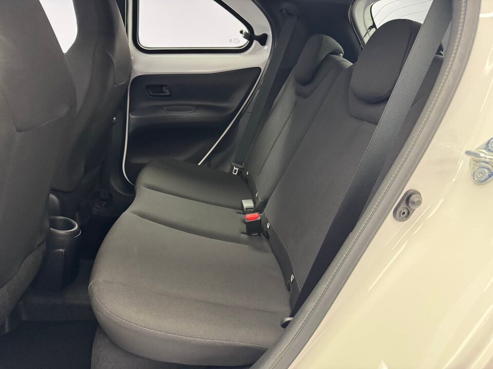 Aygo X 1.0 VVT-i Comfort