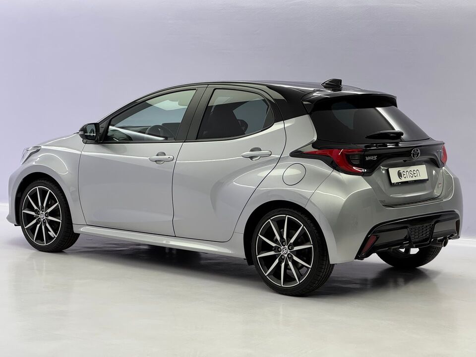 Yaris 1.5 VVT-i HSD GR Sport
