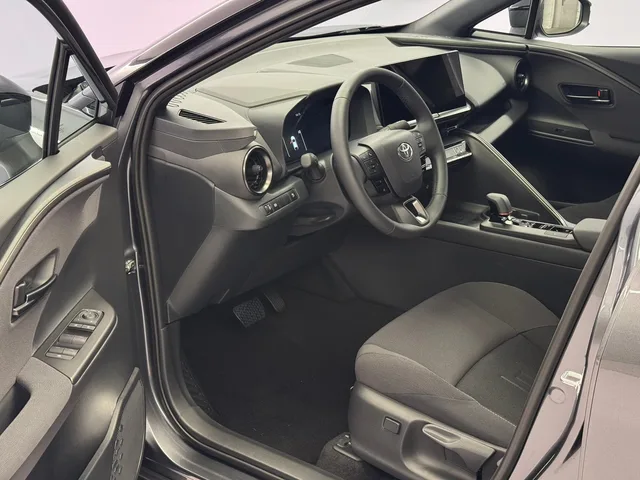 TOYOTA C-HR 2.0 HEV Trend 4x4
