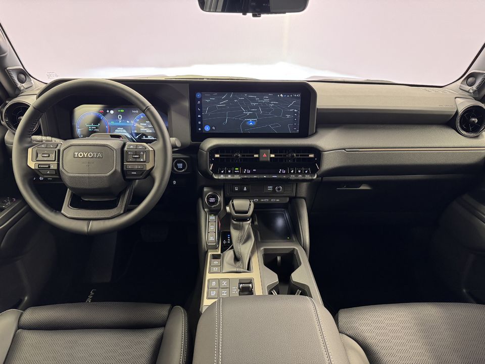 Land Cruiser 2.8 D 48V Invincible AWD