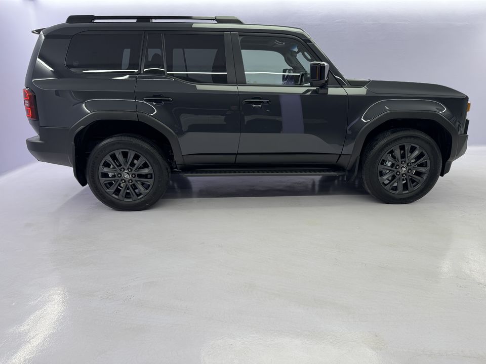 Land Cruiser 2.8 D 48V Invincible AWD