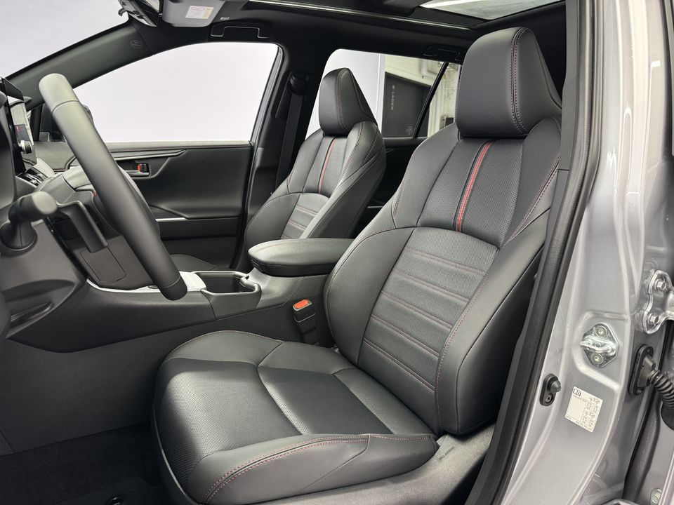 RAV4 2.5 Plug-in-Hybrid Platinum AWD-i