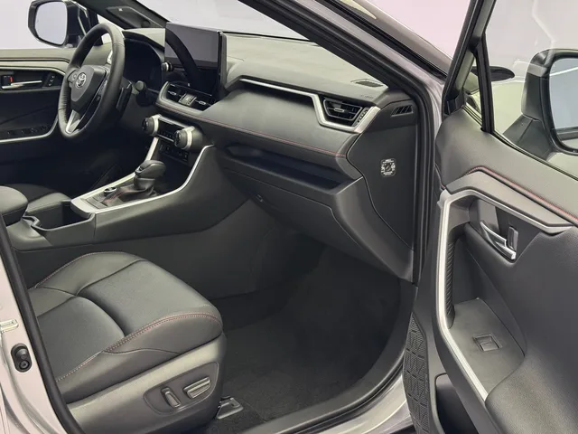TOYOTA RAV4 2.5 Plug-in-Hybrid Platinum AWD-i