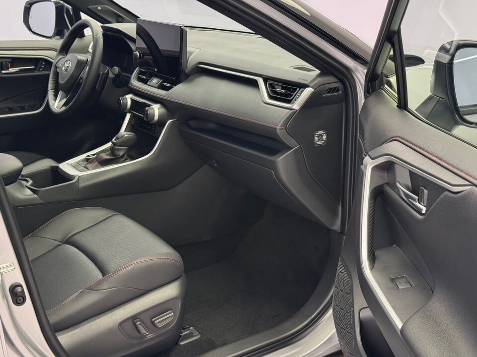 RAV4 2.5 Plug-in-Hybrid Platinum AWD-i