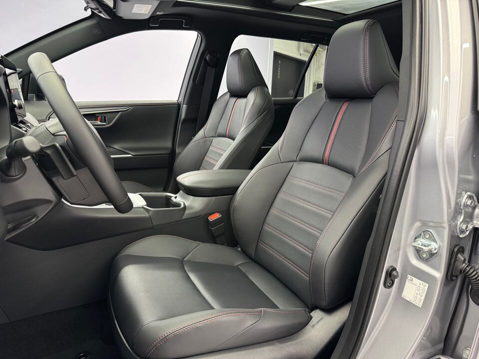 RAV4 2.5 Plug-in-Hybrid Platinum AWD-i