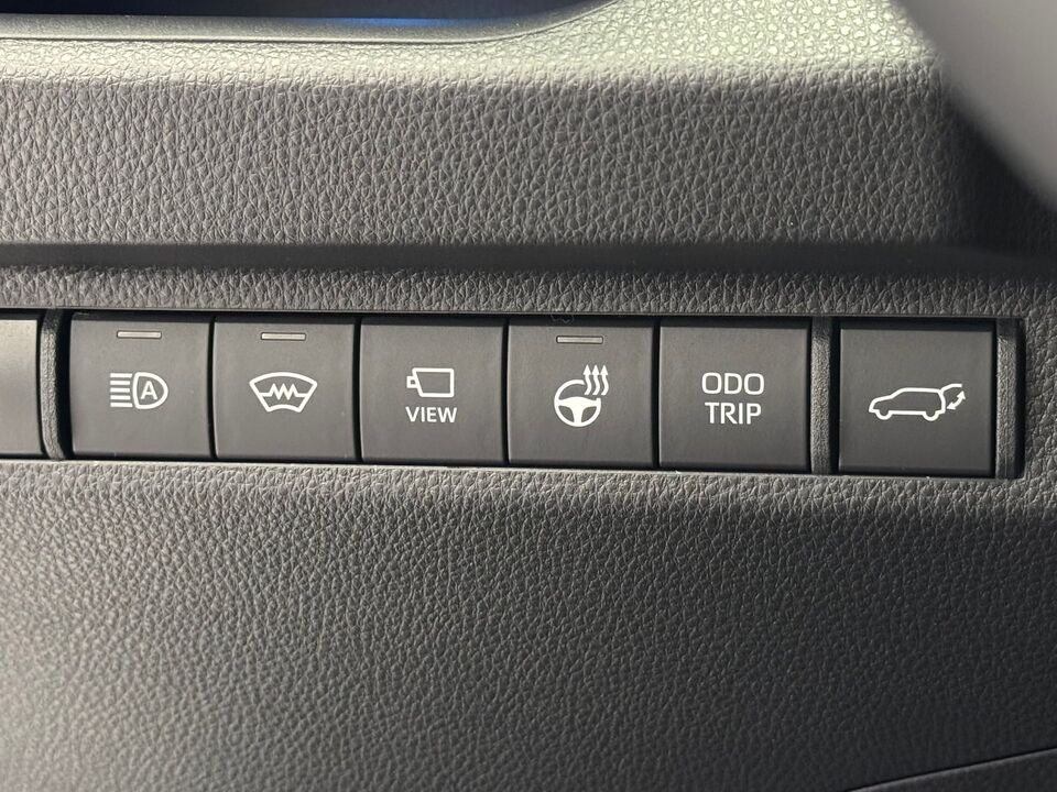 RAV4 2.5 Plug-in-Hybrid Platinum AWD-i