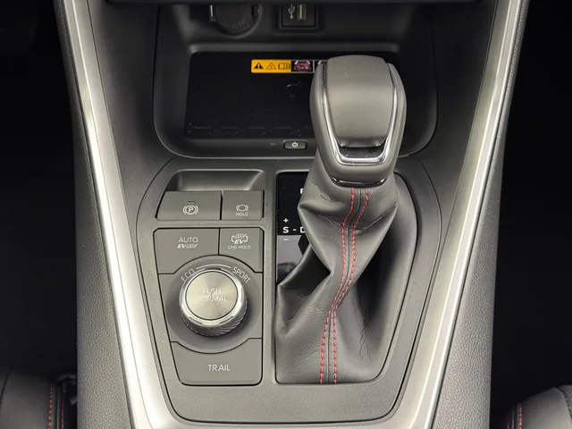 TOYOTA RAV4 2.5 Plug-in-Hybrid Platinum AWD-i