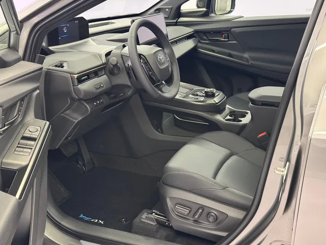 TOYOTA bZ4X Premium AWD
