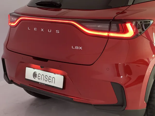 LEXUS LBX 1.5 Hybrid Vibrant Edition AWD