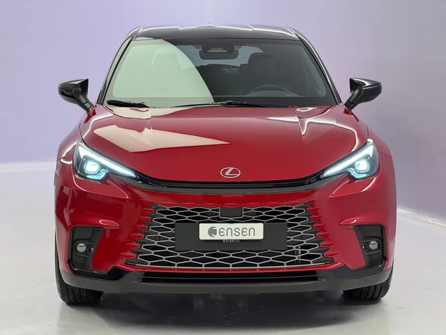 LEXUS LBX 1.5 Hybrid Vibrant Edition AWD