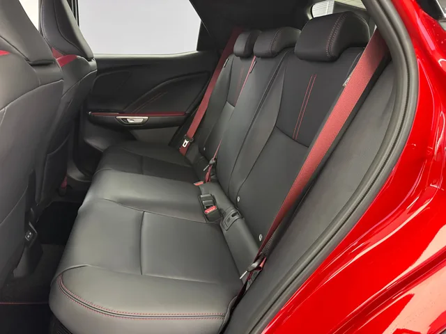 LEXUS LBX 1.5 Hybrid Vibrant Edition AWD